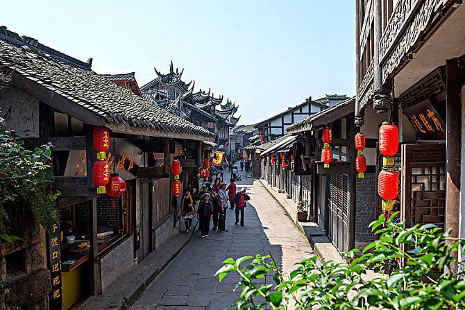 白蛇传奇:无限试炼与异世邪君的奇幻之旅